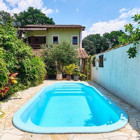 Casa Petunia Com Ar E Piscina Perto Do Centro Villa Araquari Dış mekan fotoğraf