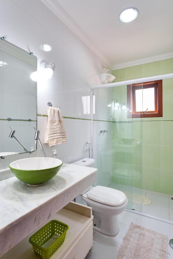 Casa Petunia Com Ar E Piscina Perto Do Centro Villa Araquari Dış mekan fotoğraf