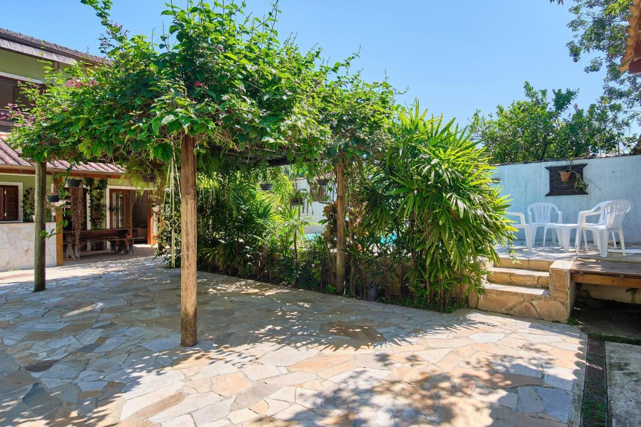 Casa Petunia Com Ar E Piscina Perto Do Centro Villa Araquari Dış mekan fotoğraf