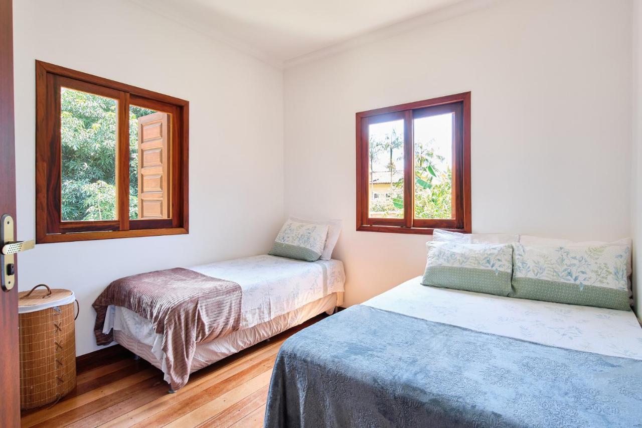 Casa Petunia Com Ar E Piscina Perto Do Centro Villa Araquari Dış mekan fotoğraf